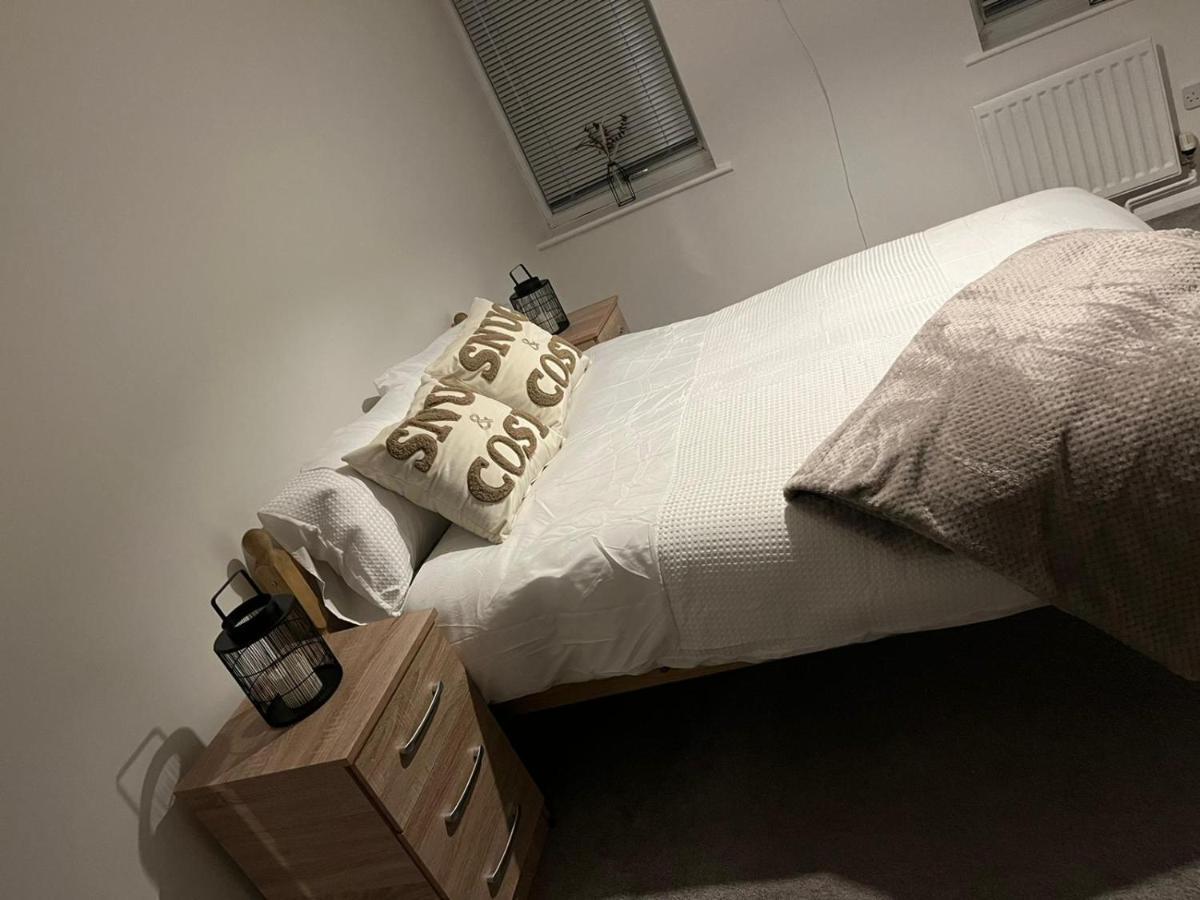 2 Bed Hengrove Villa Bristol Esterno foto